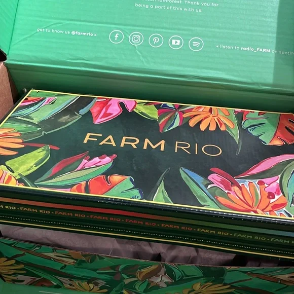 Silver Daisy Slide Sandal - Picture 3 of 6